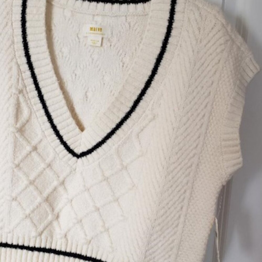 Anthropologie White Voluminous Cotton Vest